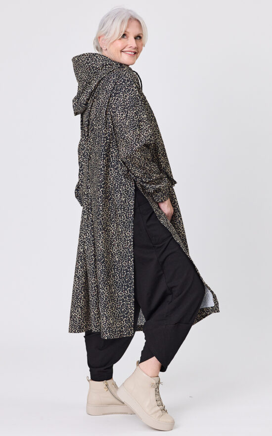 Frida Raincoat Mini Leopard product photo.