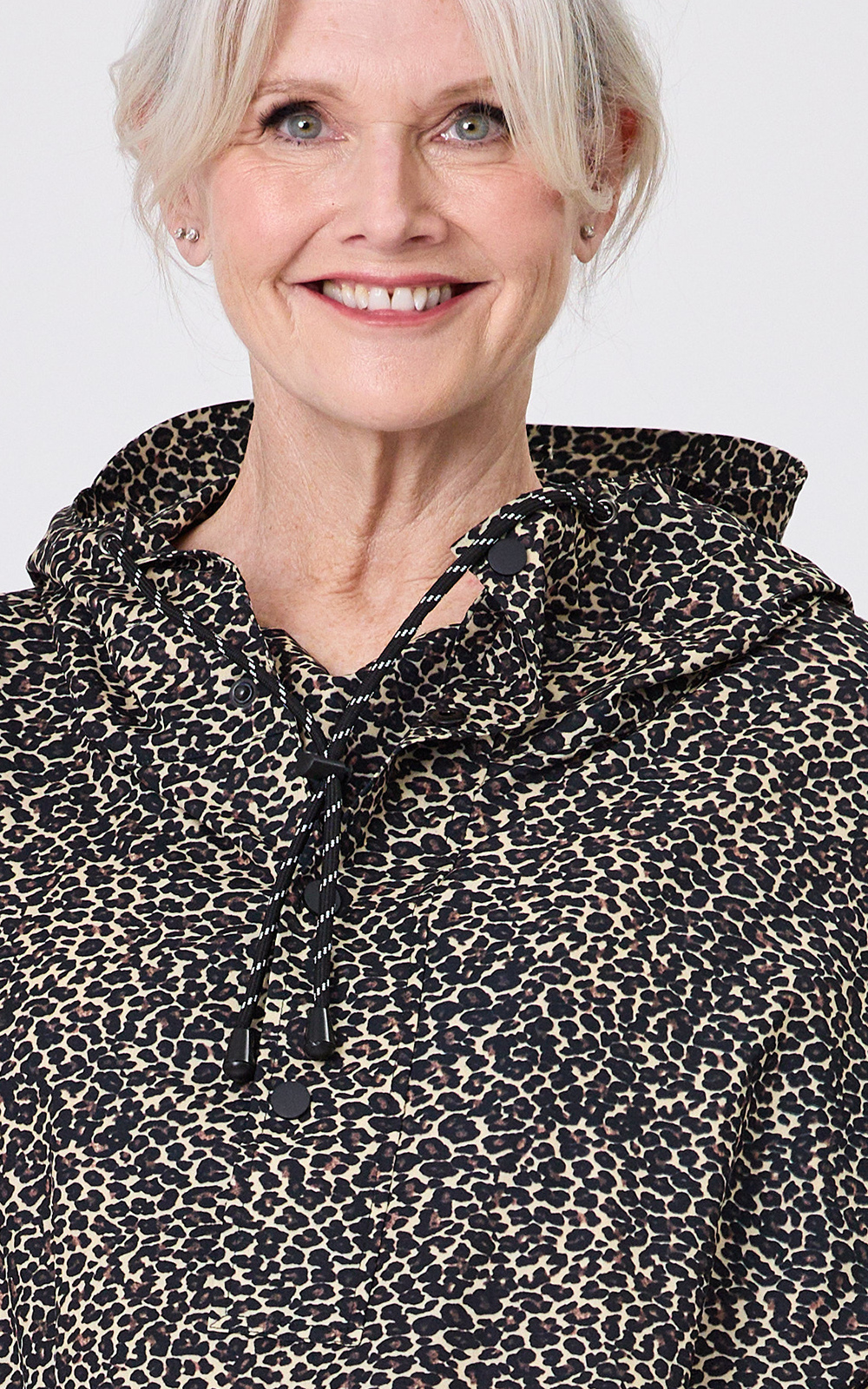 Frida Raincoat Mini Leopard product photo.