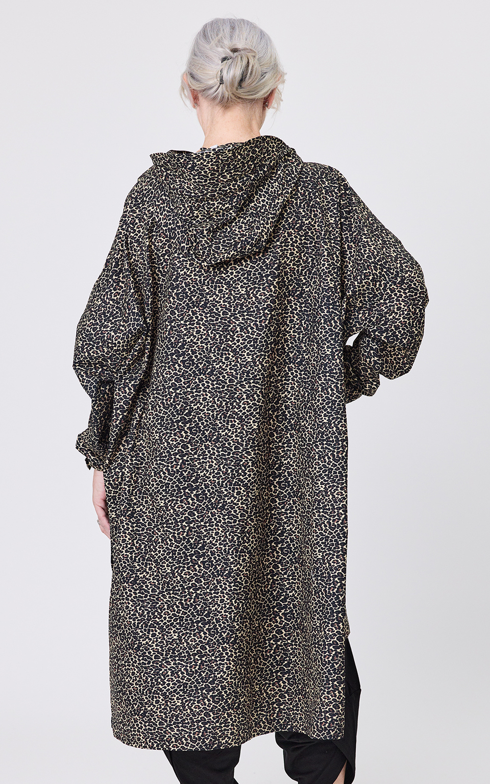 Frida Raincoat Mini Leopard product photo.