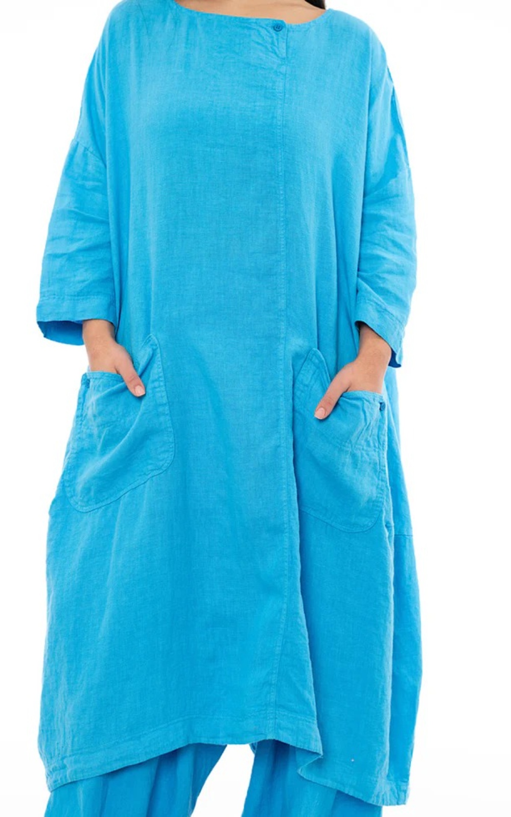 Seashore Dress product photo.