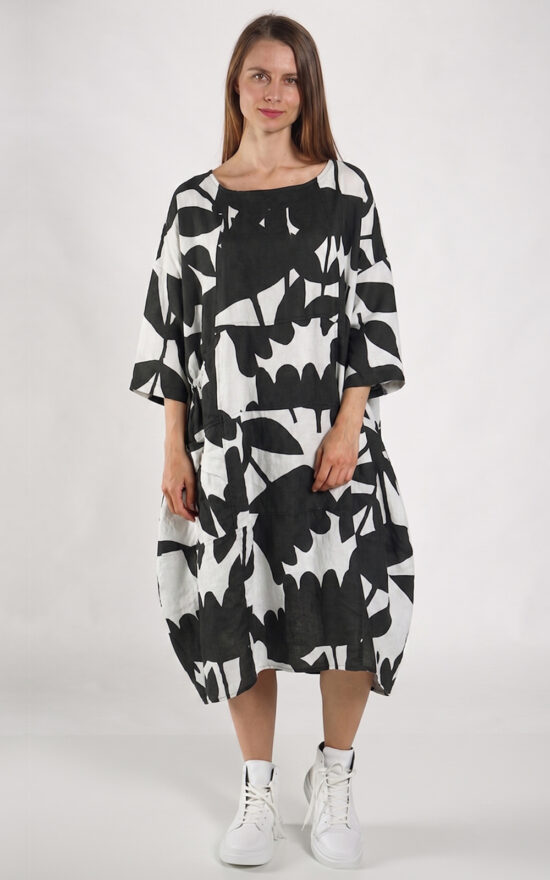 Horizon Tulip Dress product photo.