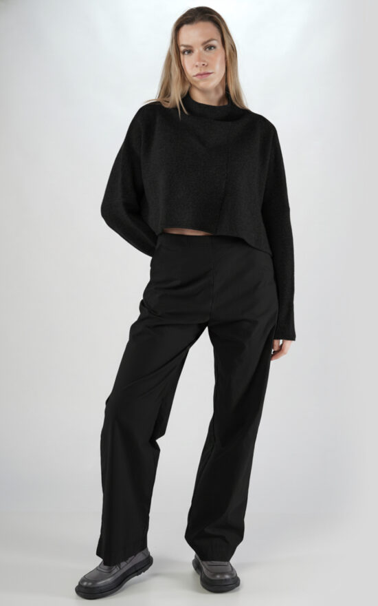 Lily Relaxed Neck Pullover product photo.