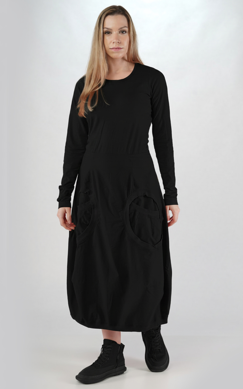 Flora Skirt product photo.