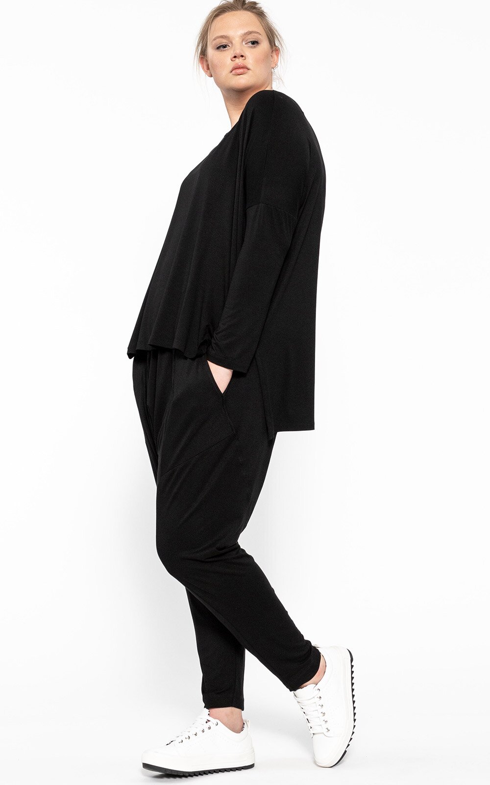 The Idol product photo.