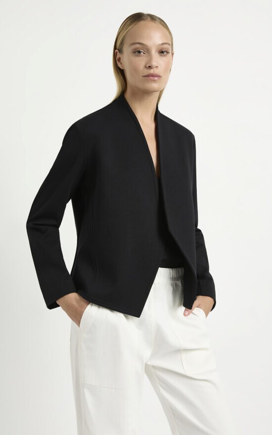 Envelope Jacket product photo.