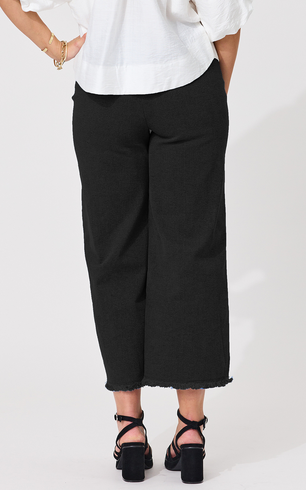 Florence Pants product photo.