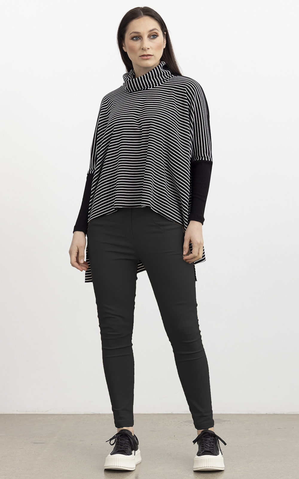 Frost Pant product photo.