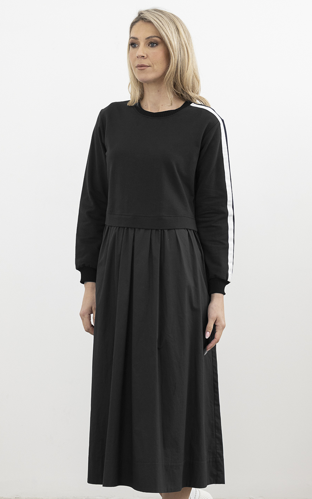 Frost Noir Dress product photo.