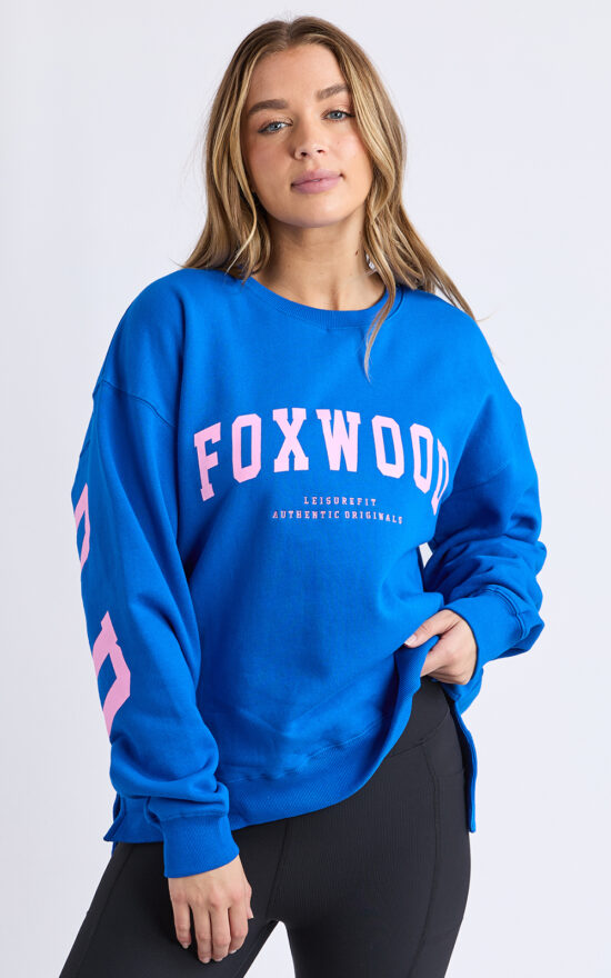 Interval Crew product photo.