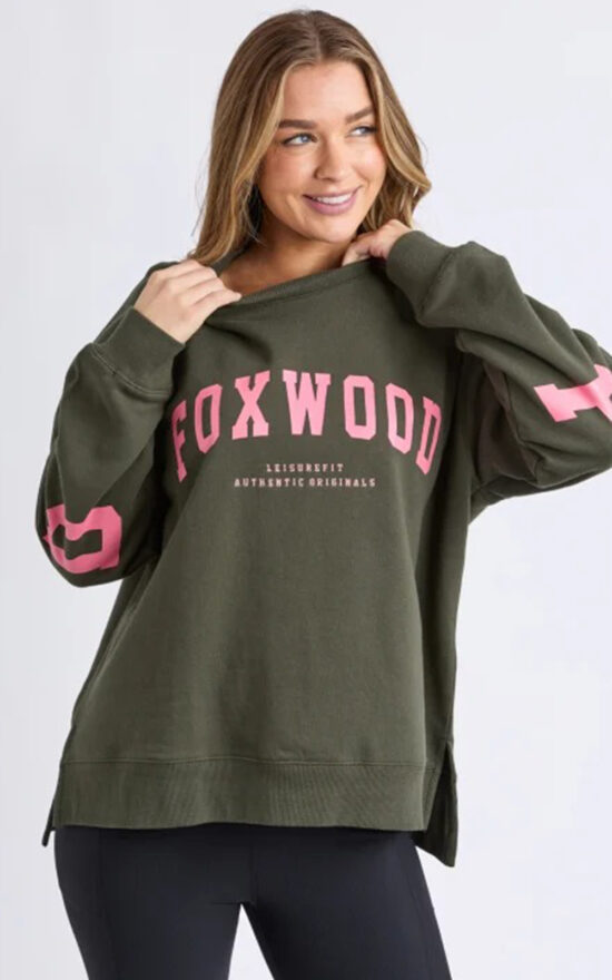 Interval Crew product photo.