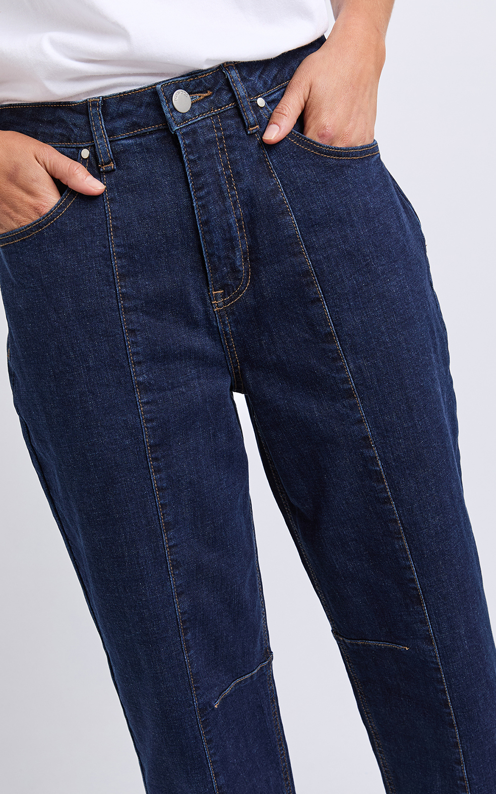 Ambrose Barrel Jean product photo.