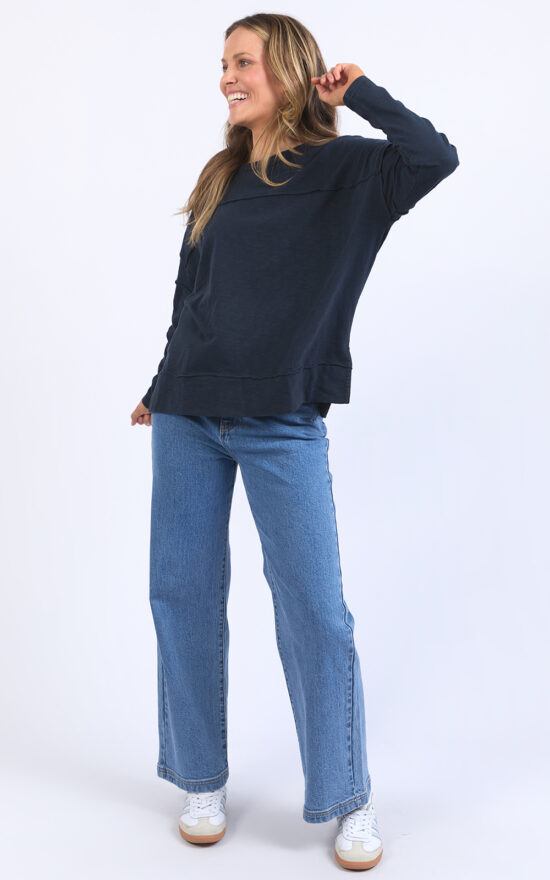 Jayne Throw On Top product photo.