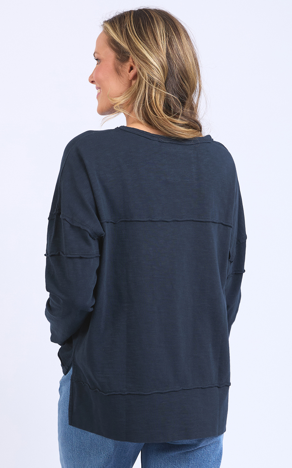 Jayne Throw On Top product photo.