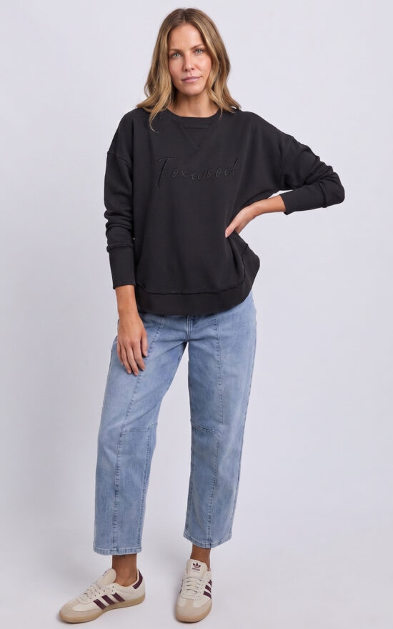 Signature Crew product photo.