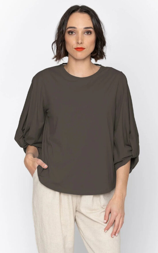 Clio Top product photo.