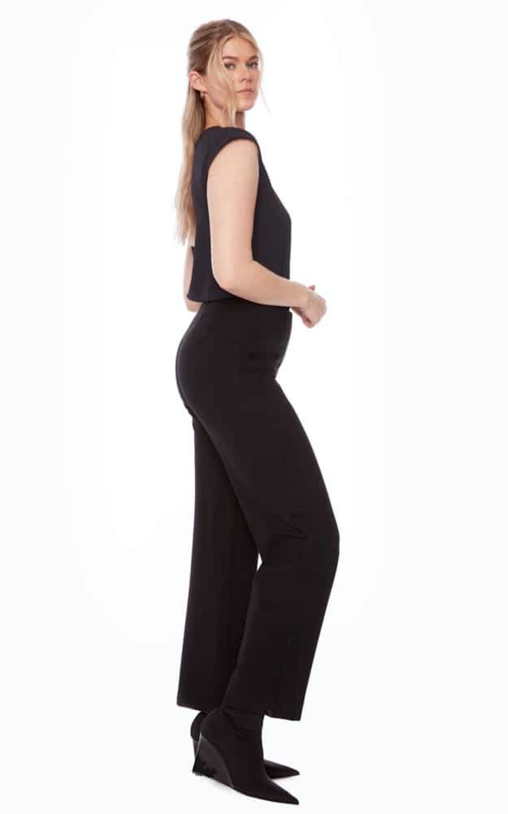 Wide Leg Pant In Solid Ponte product photo.