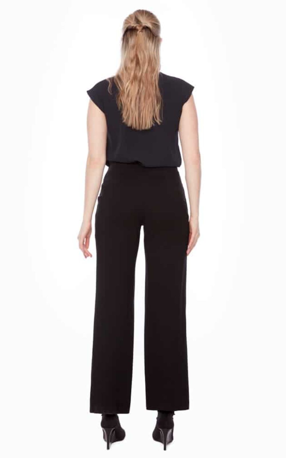 Wide Leg Pant In Solid Ponte product photo.