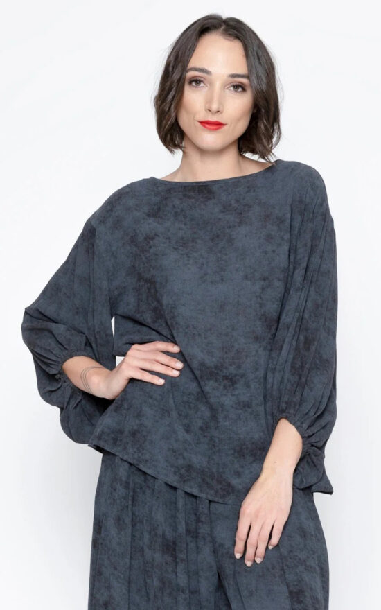 Lavinia Top product photo.