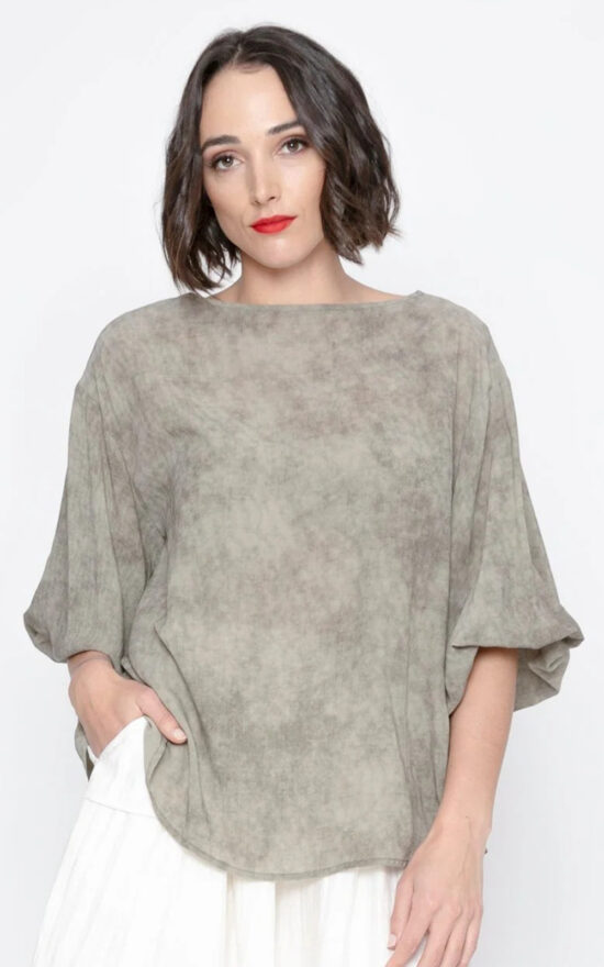 Lavinia Top product photo.