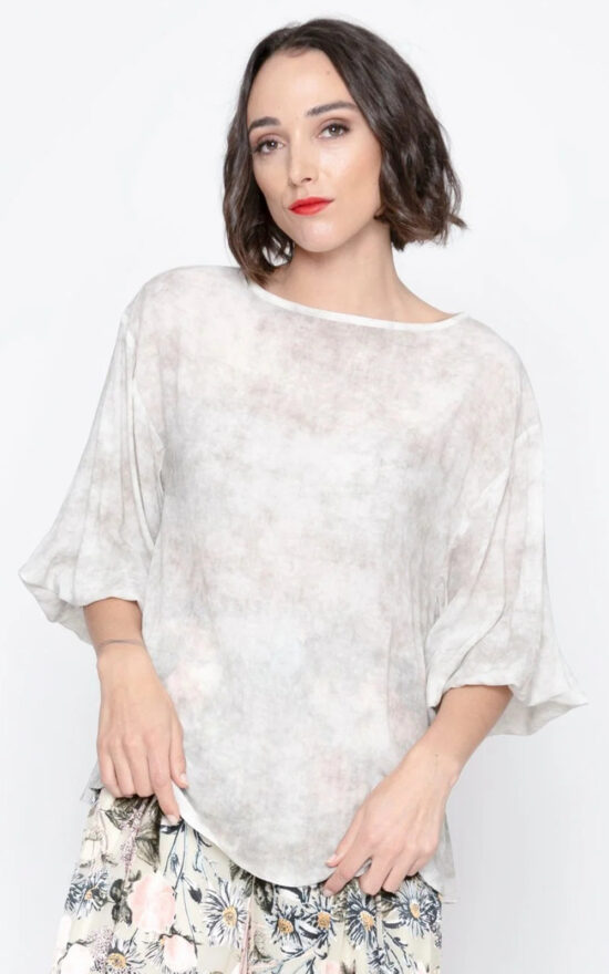 Lavinia Top product photo.