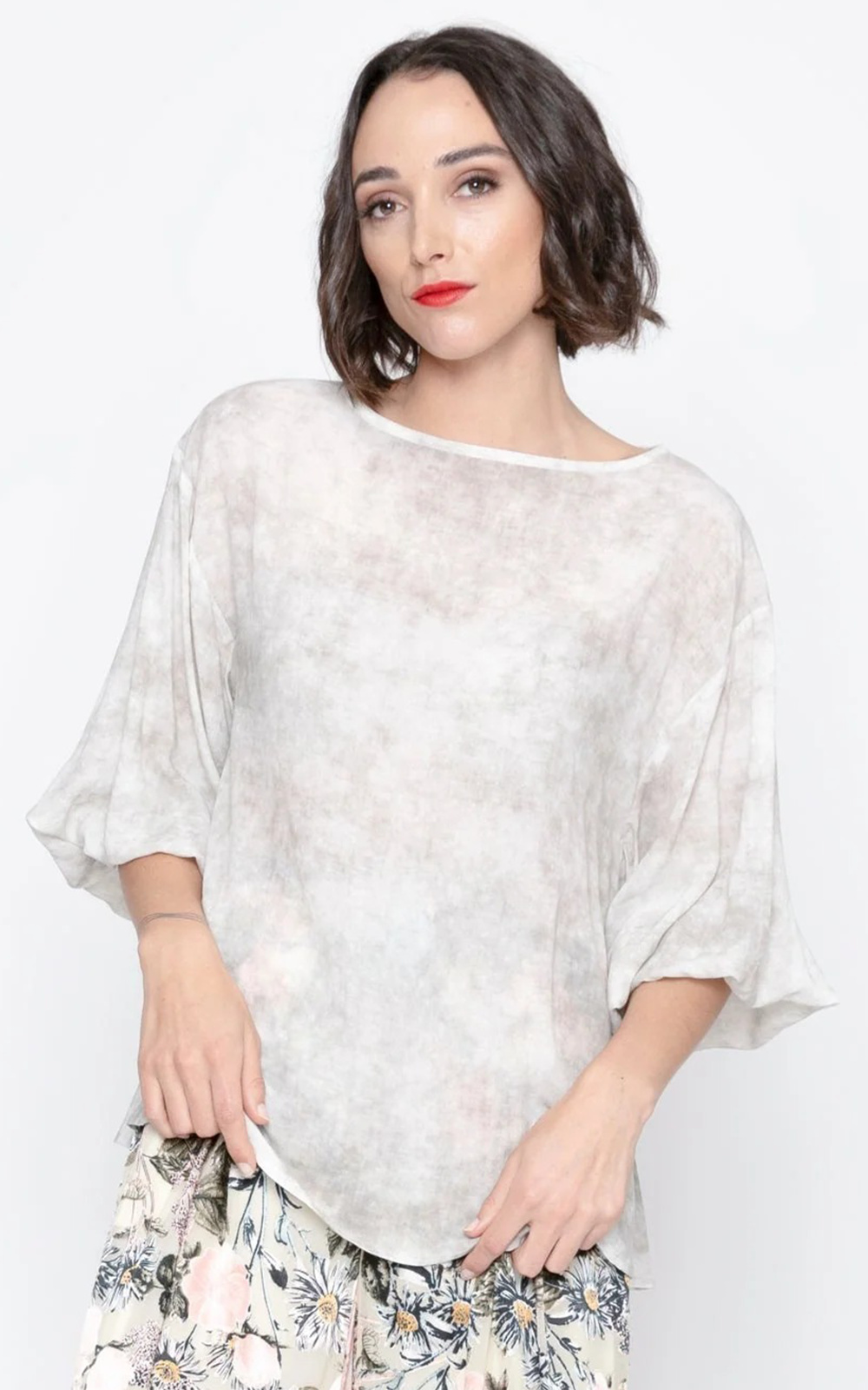 Lavinia Top product photo.