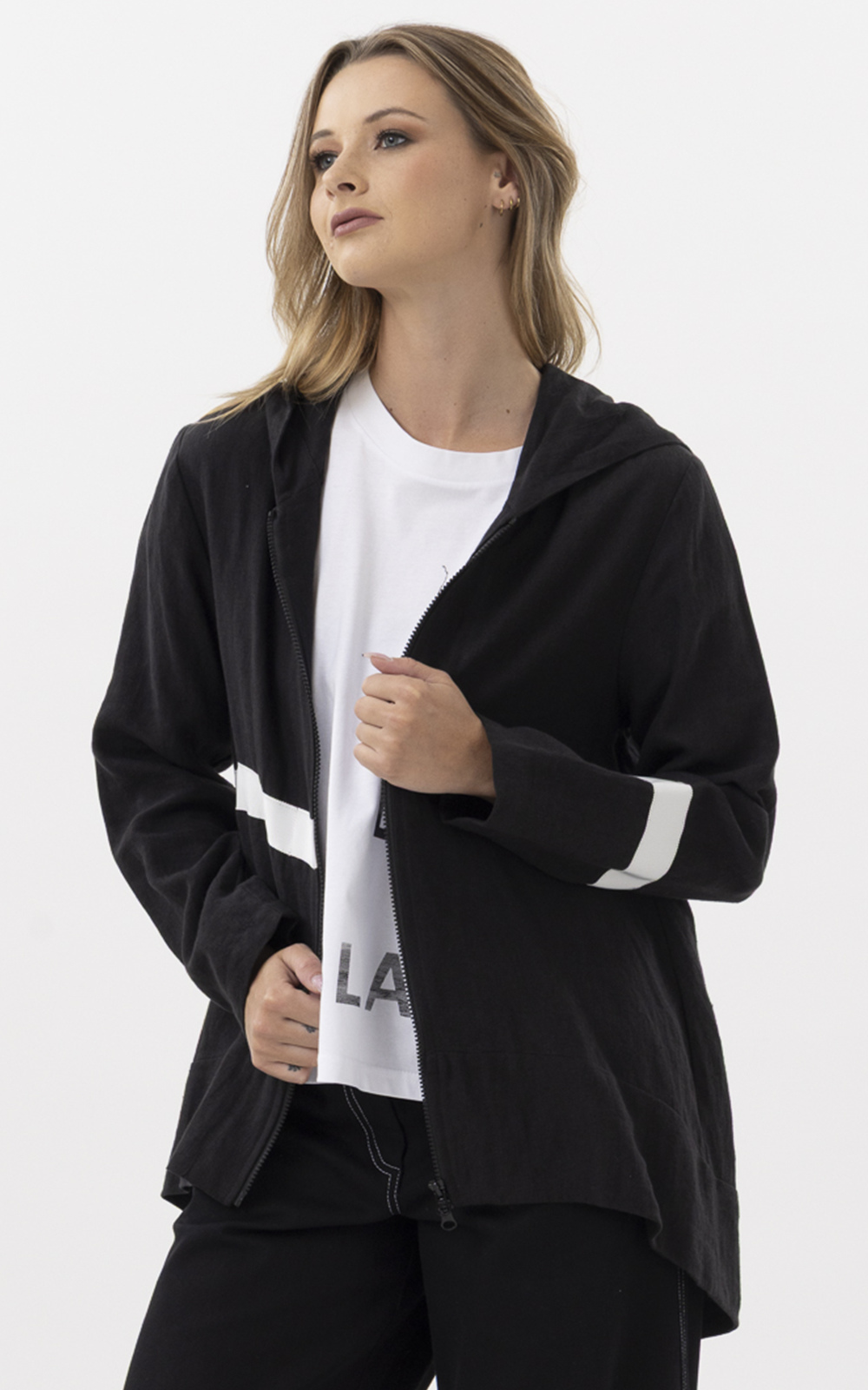 Horizons Jacket product photo.