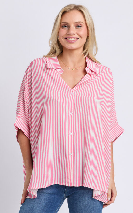 Luna Shirt product photo.