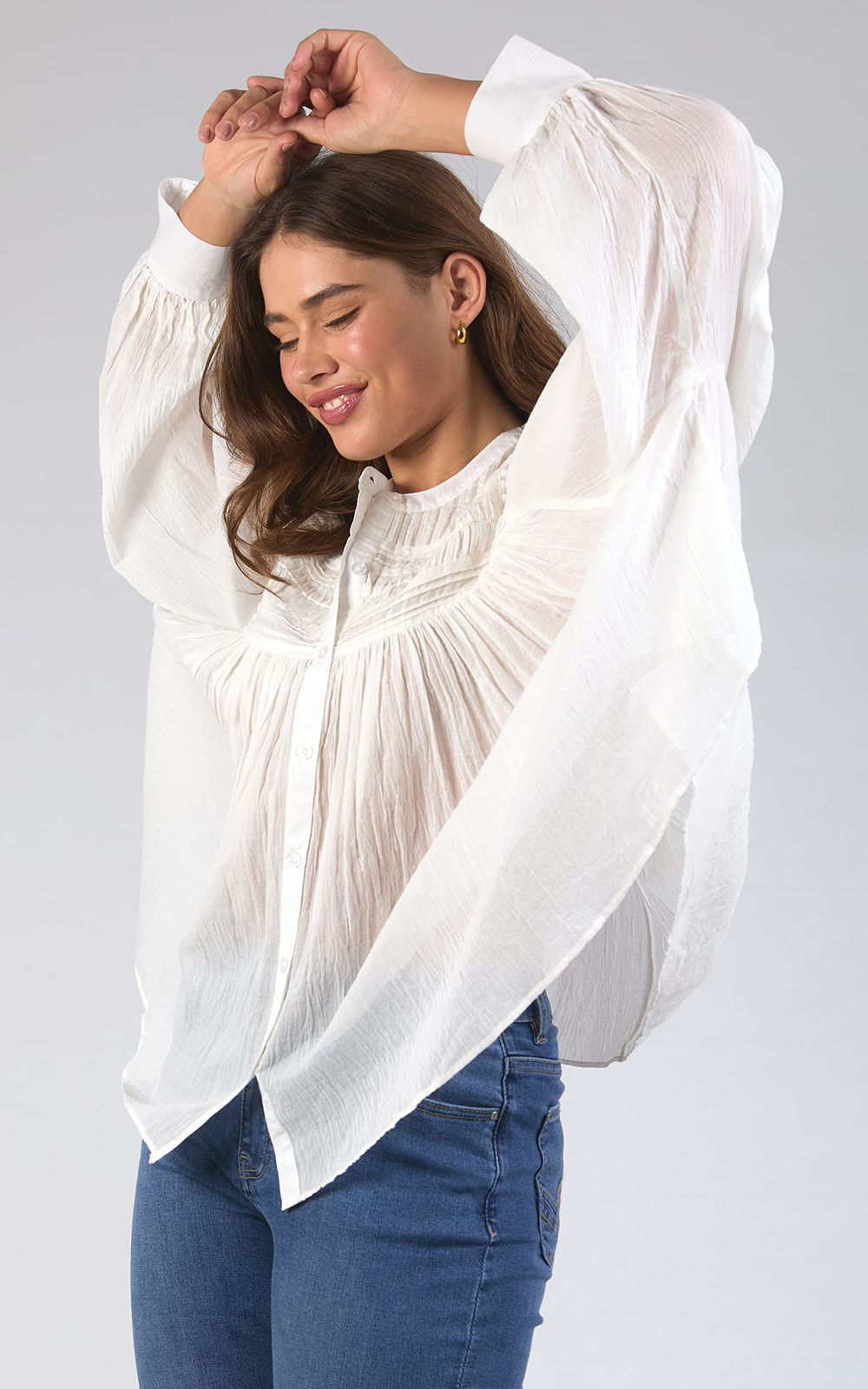 Montana Blouse  product photo.