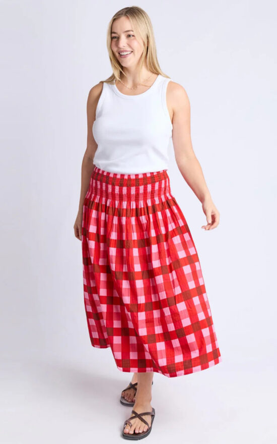 Edin Skirt product photo.