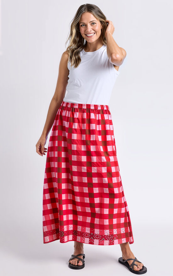 Edin Skirt product photo.