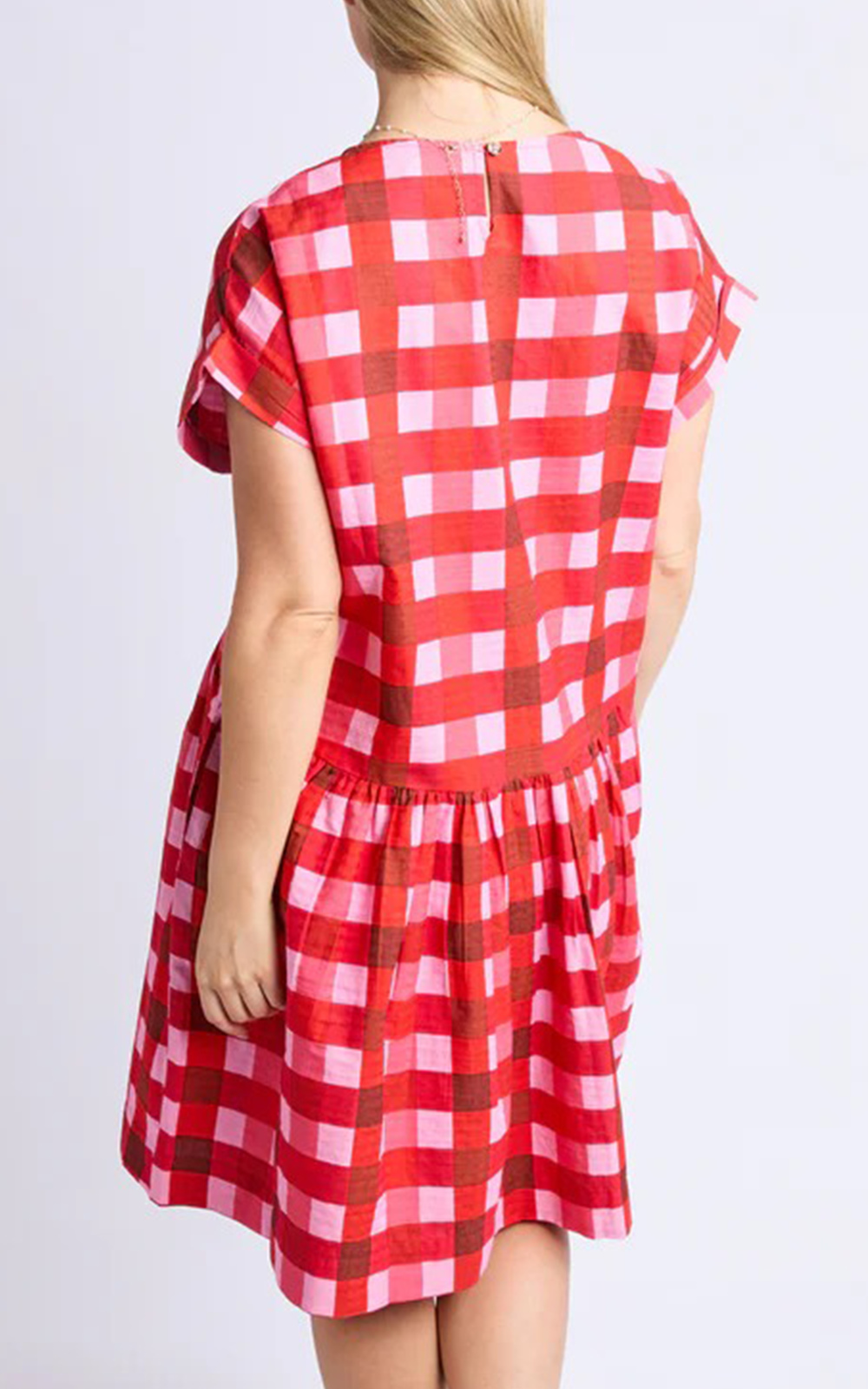 Edin Short Sleeve Dress product photo.