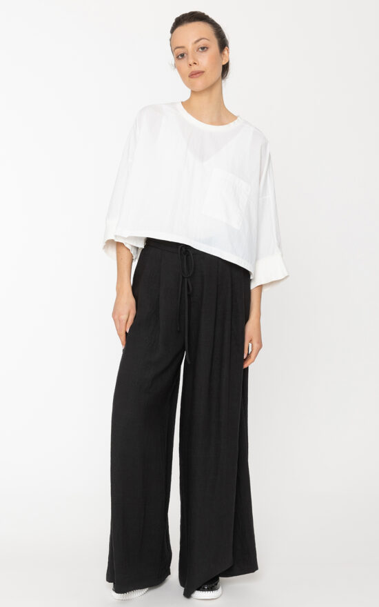 Iris Pants product photo.