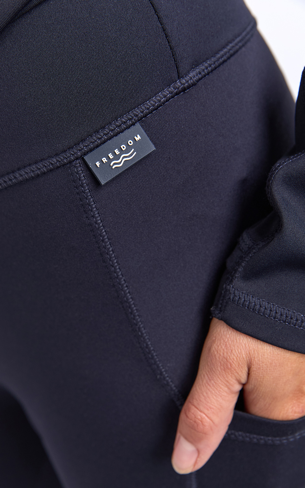 Freedom Legging product photo.