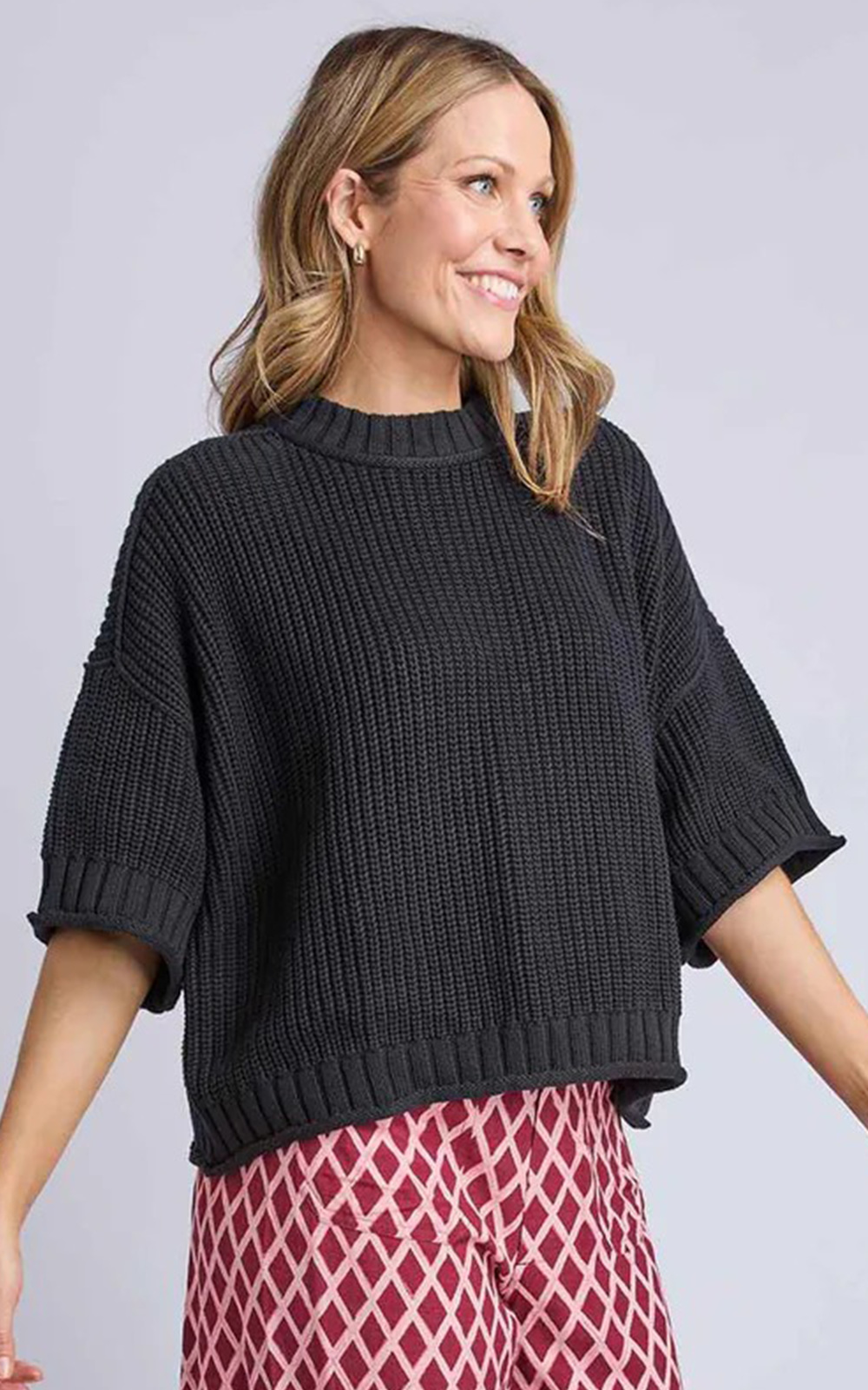 Luela Short Sleeve Knit product photo.