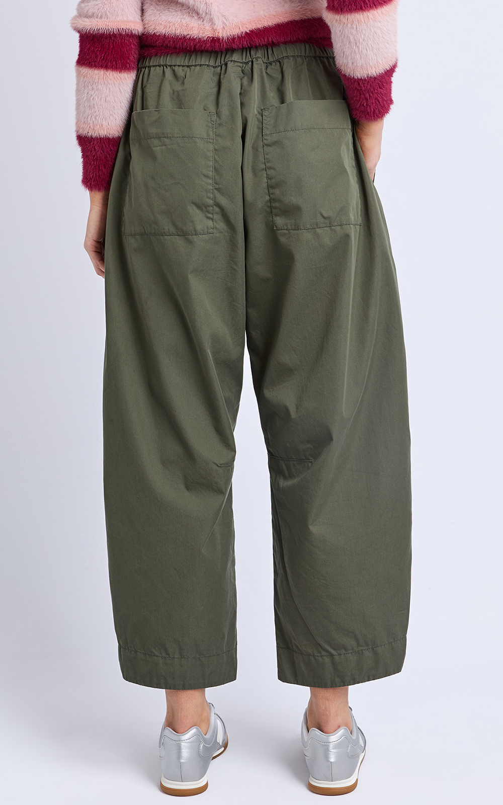 Lund Barrel Leg Pant product photo.