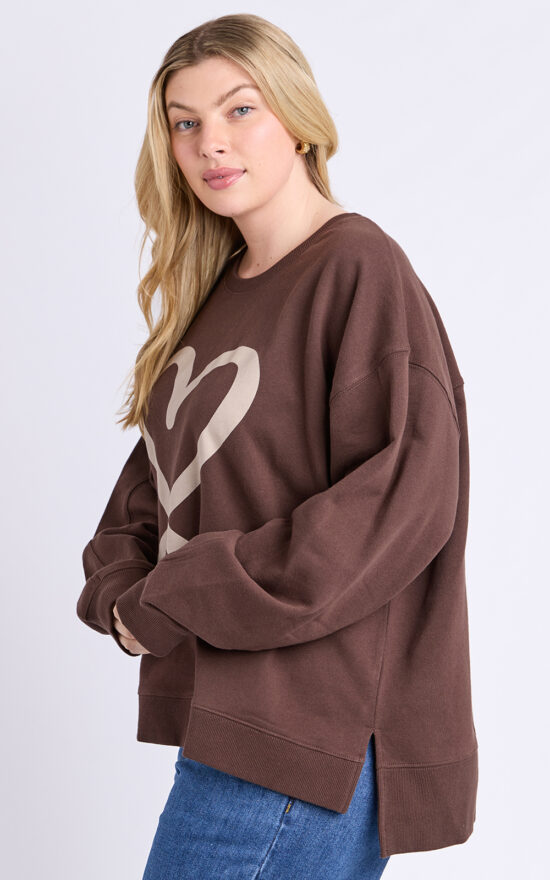Elin Crew product photo.