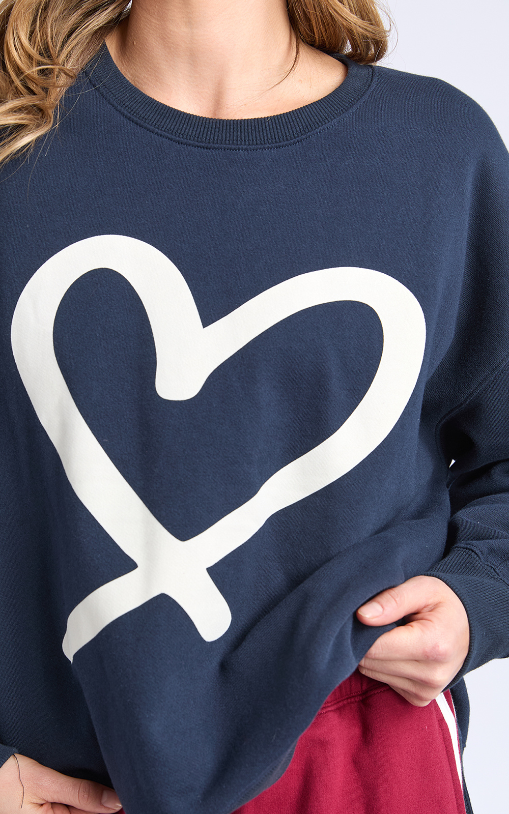 Elin Crew product photo.