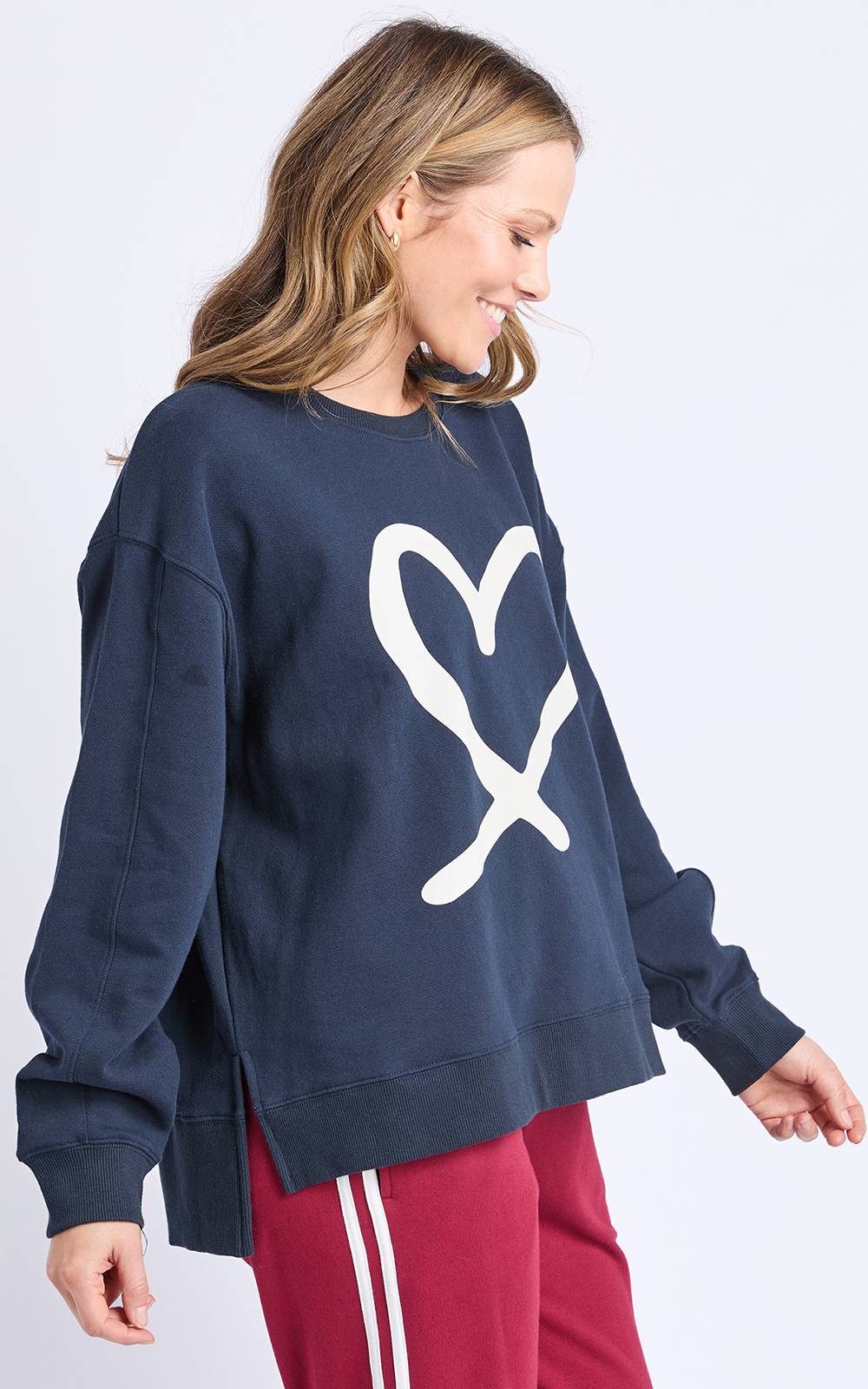 Elin Crew product photo.