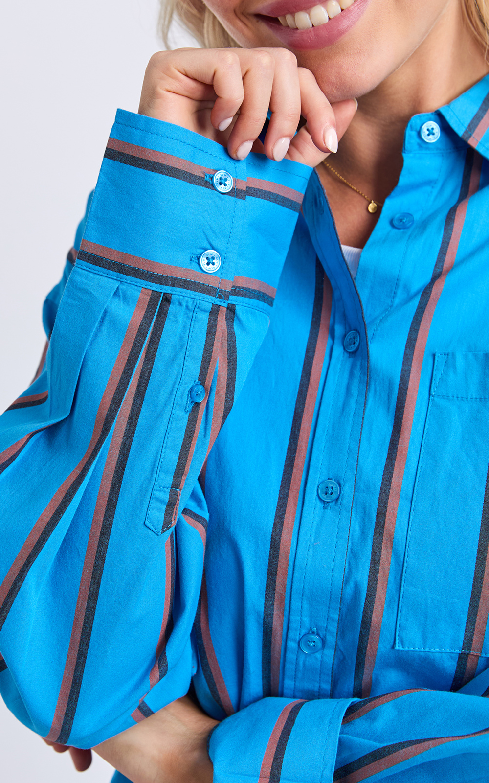 Saltair Shirt product photo.