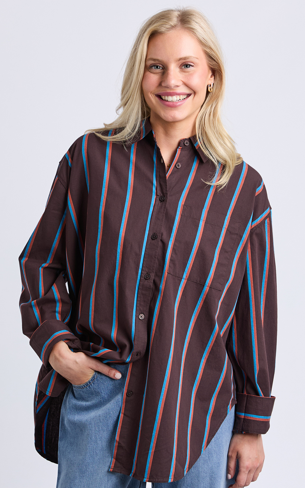 Saltair Shirt product photo.