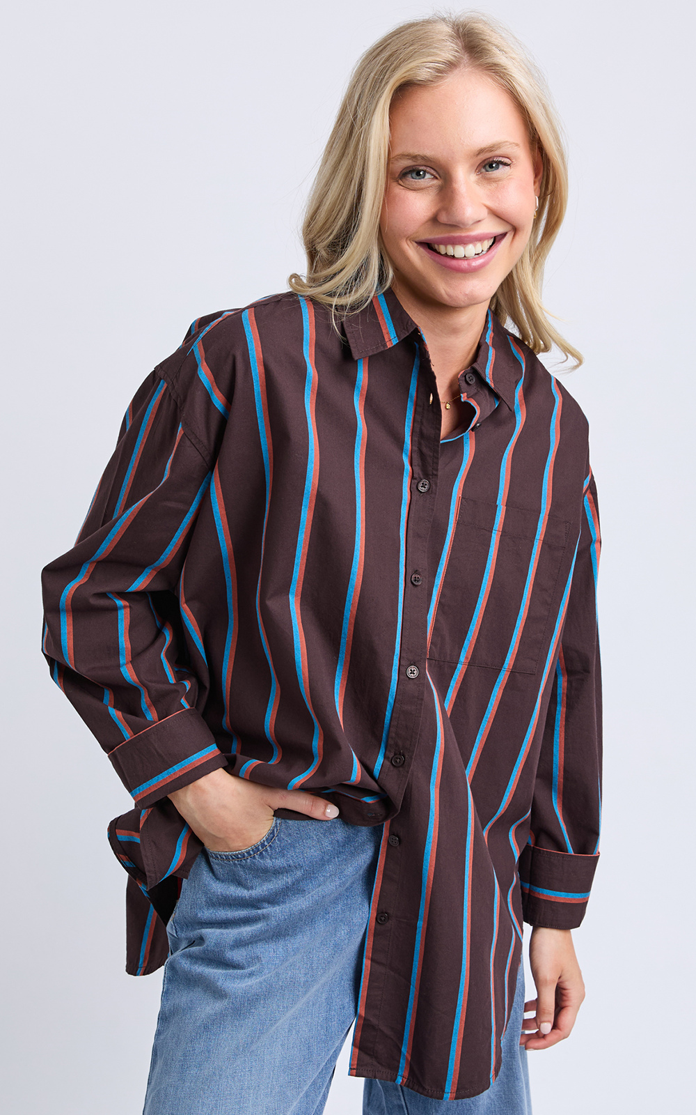 Saltair Shirt product photo.