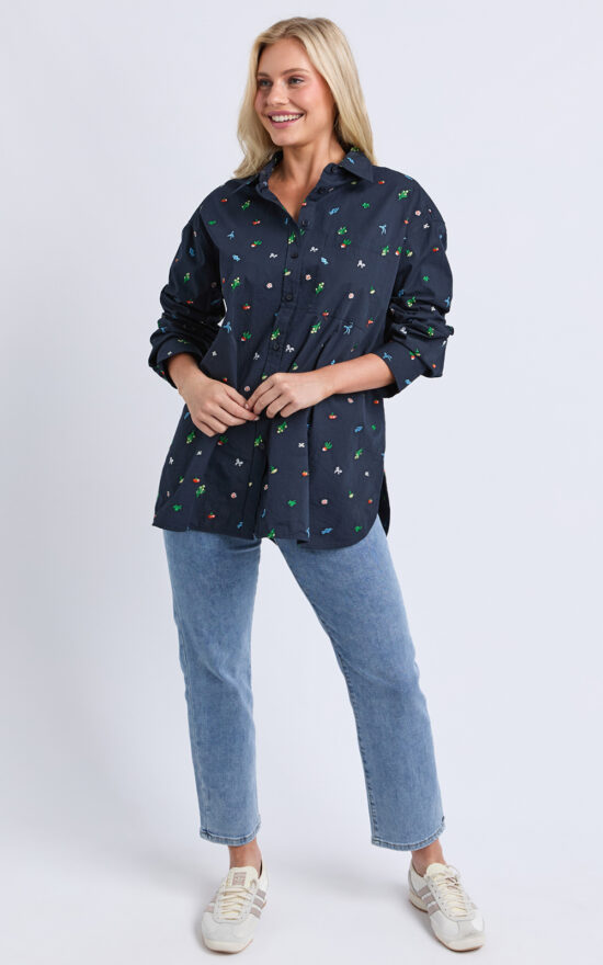 Market Pick Shirt product photo.