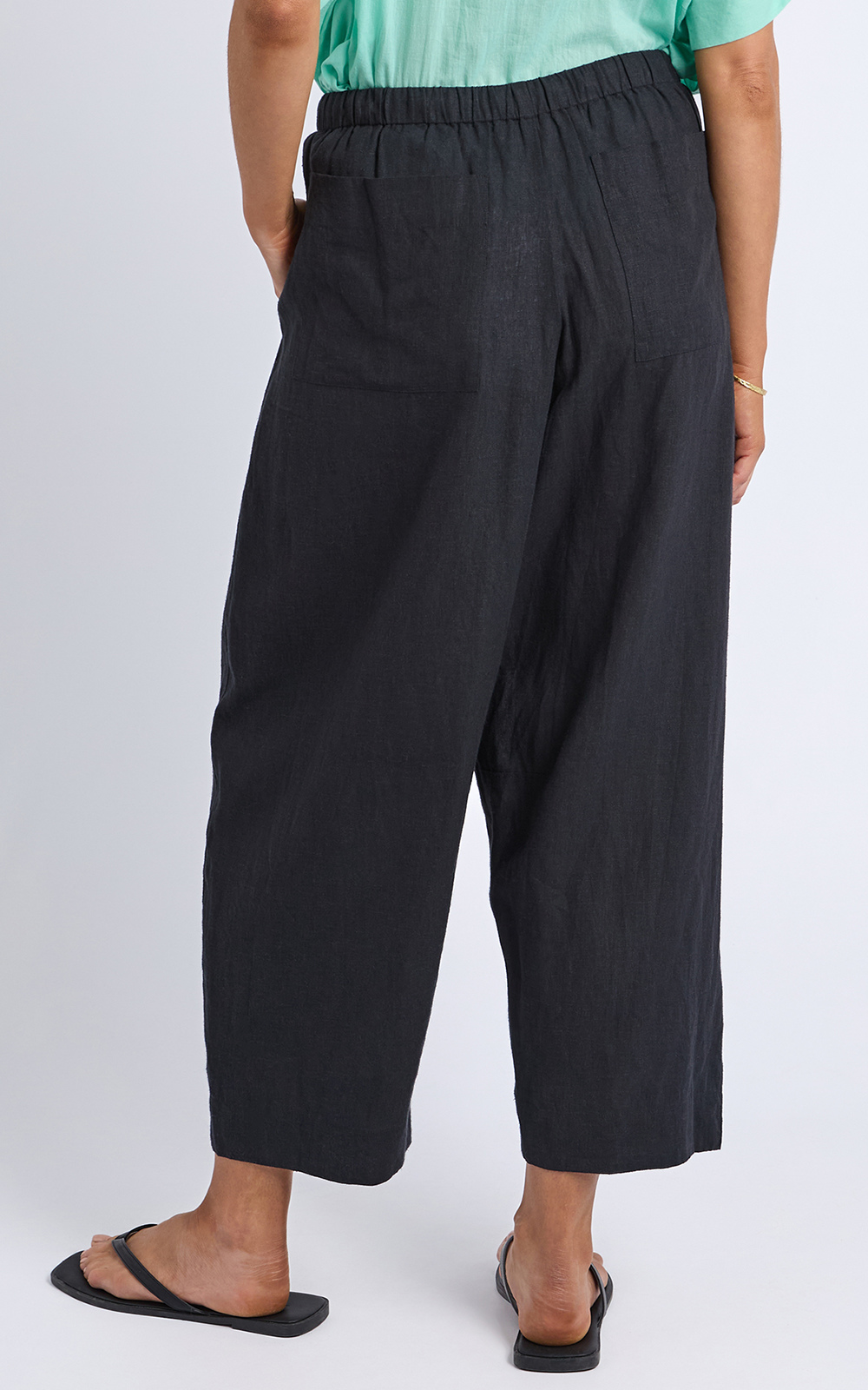 Barrel Pant product photo.