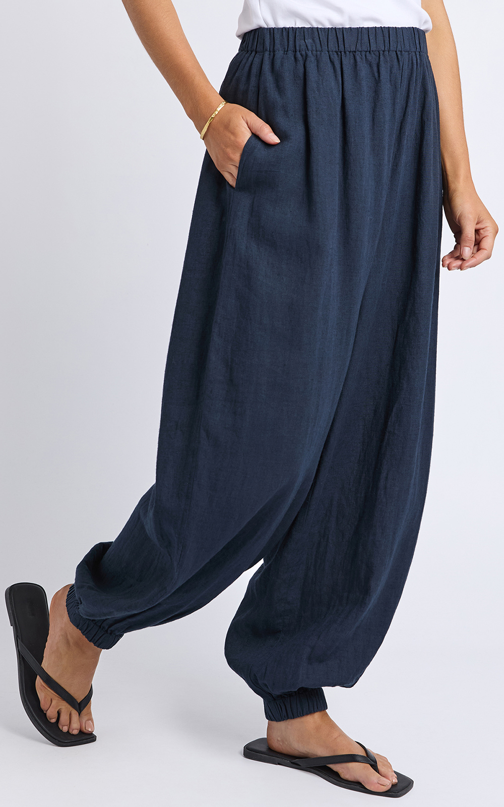 The Harem Pant product photo.