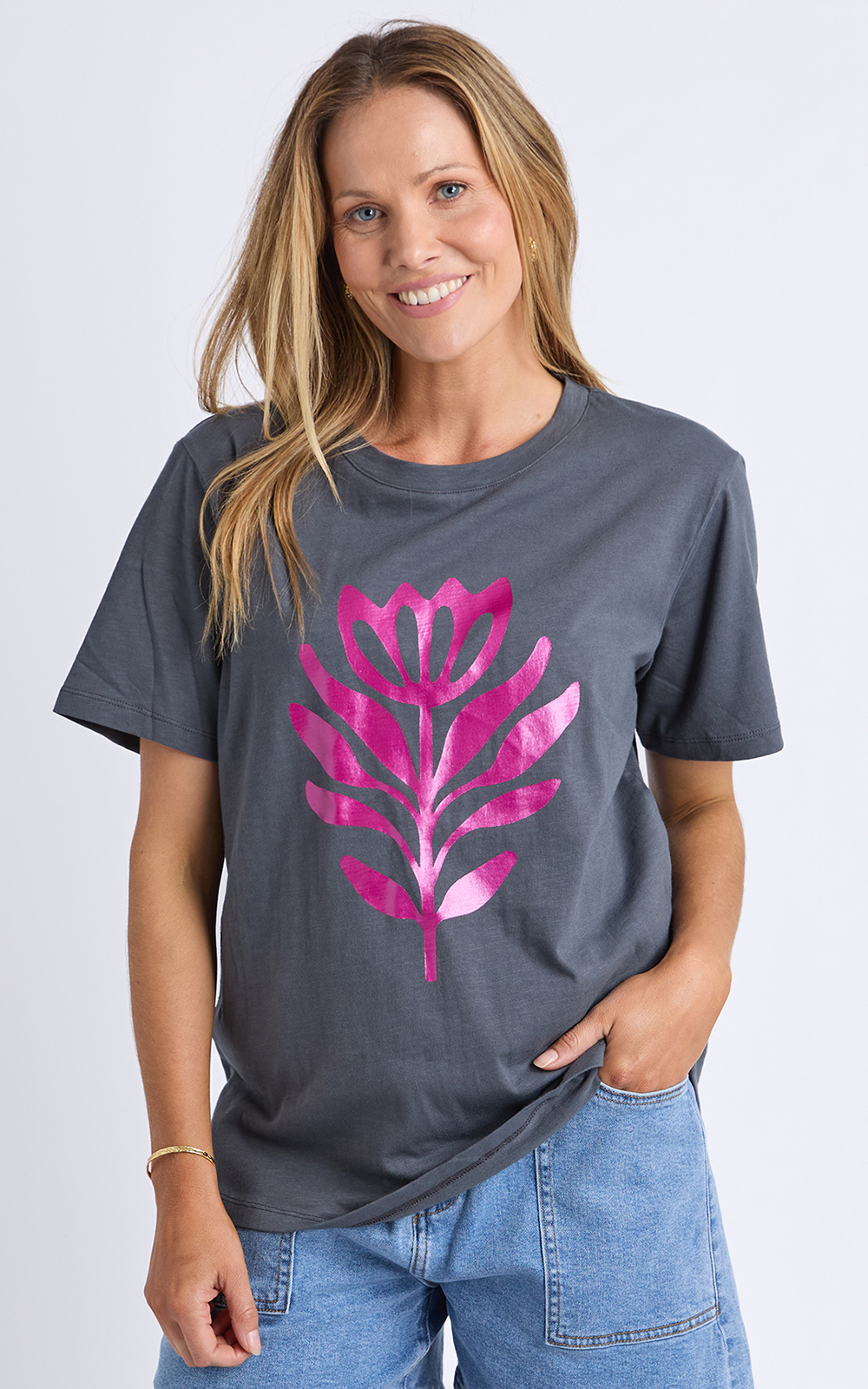 Glitz Tee product photo.