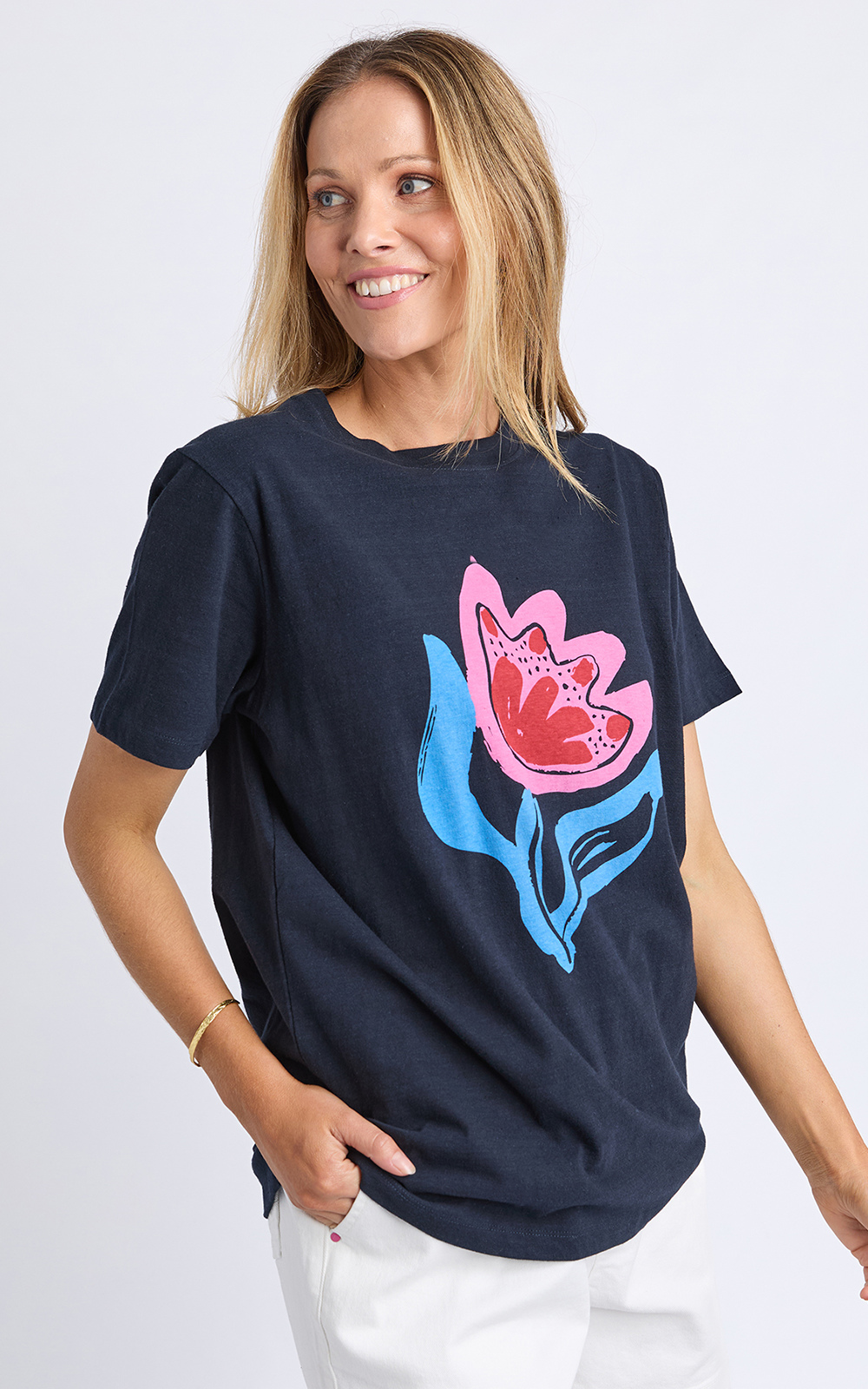 Aria Tee product photo.