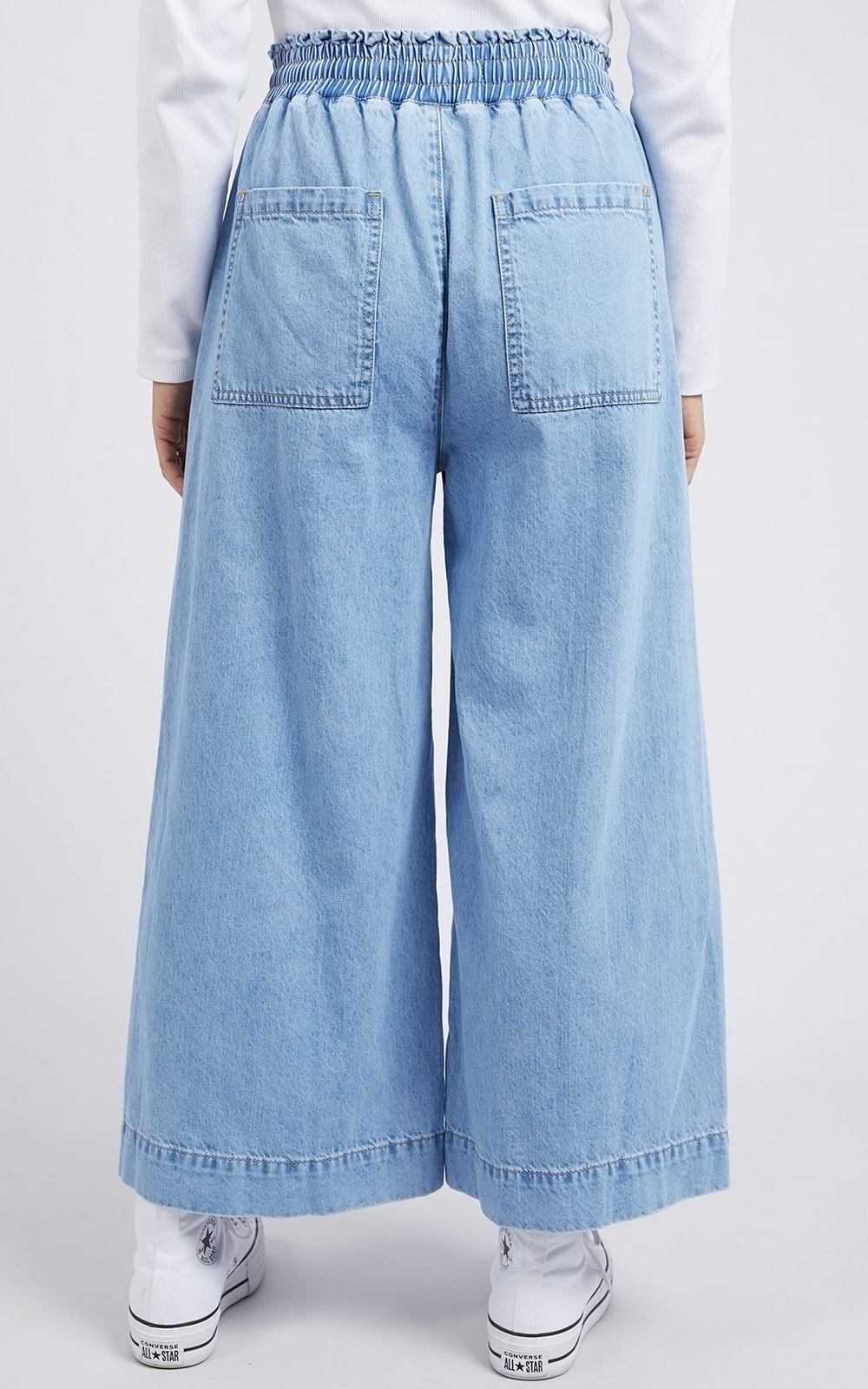 Greta Wide Leg Pant product photo.