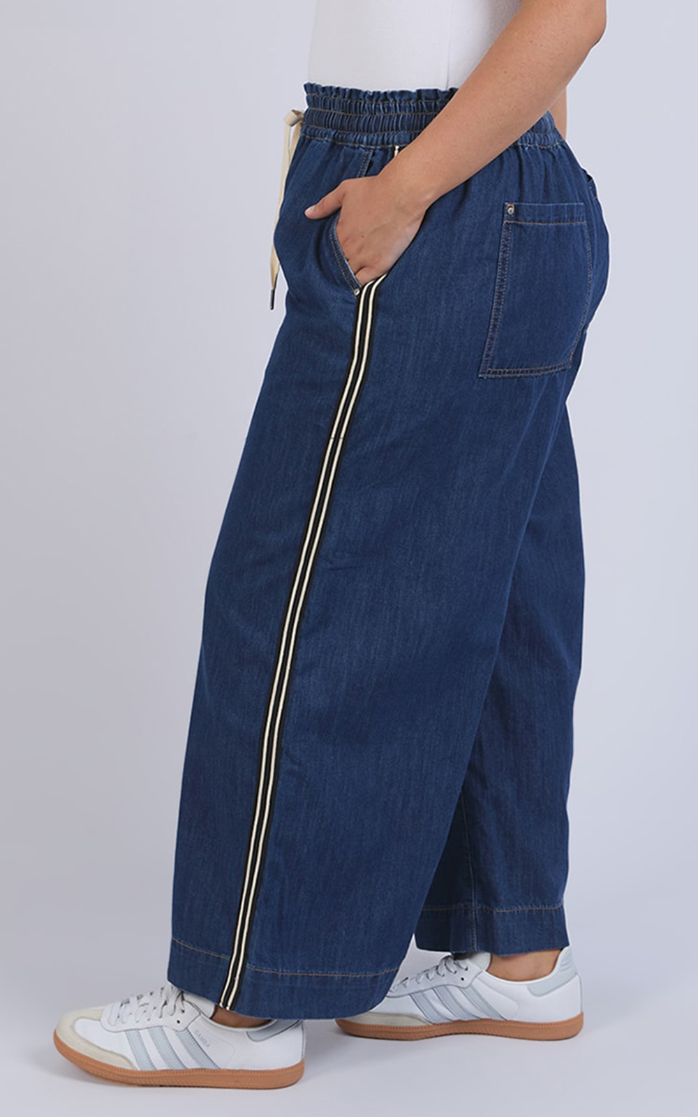 Greta Wide Leg Pant W Side Tape  product photo.