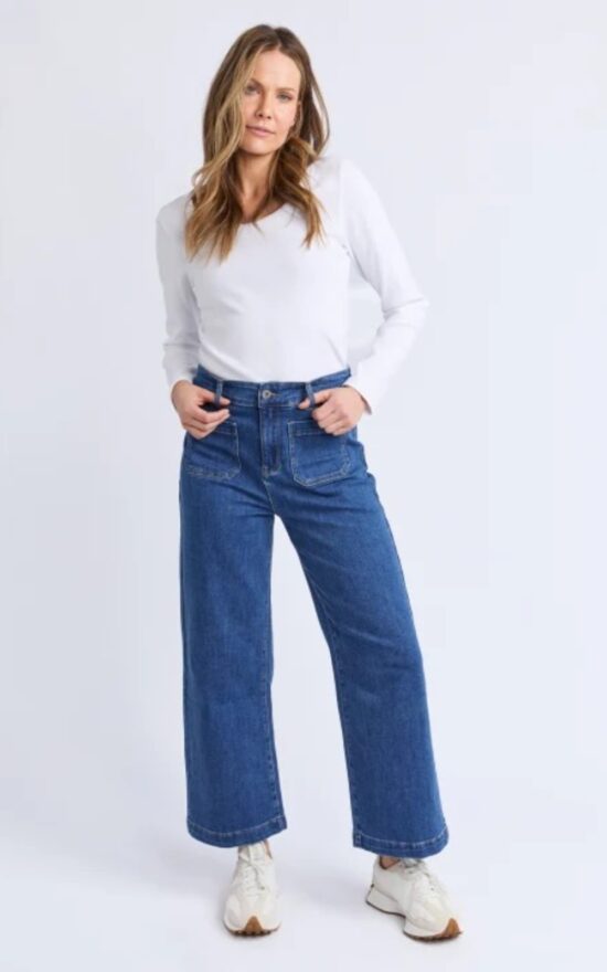 Alyssa Front Pocket Jean product photo.