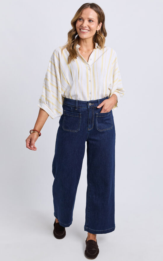 Alyssa Front Pocket Jean product photo.